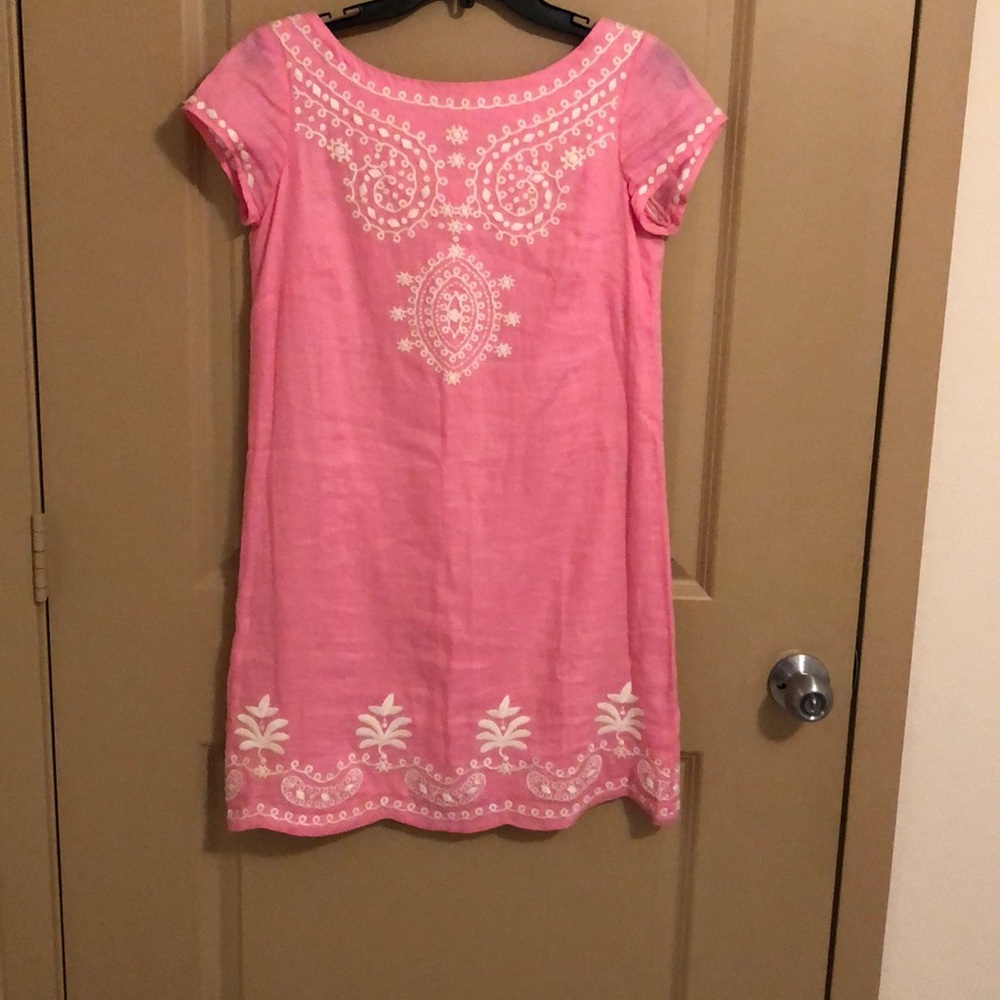 Lily Pulitzer shift dress with white embroidery